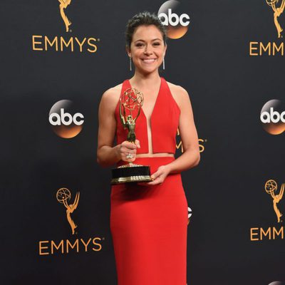 Tatiana Maslany tras la ceremonia de los Emmy 2016