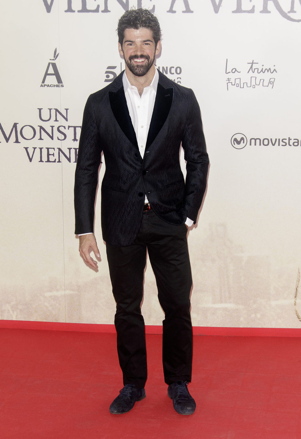 Miguel Ángel Muñoz en la premiere de 'Un monstruo viene a verme'