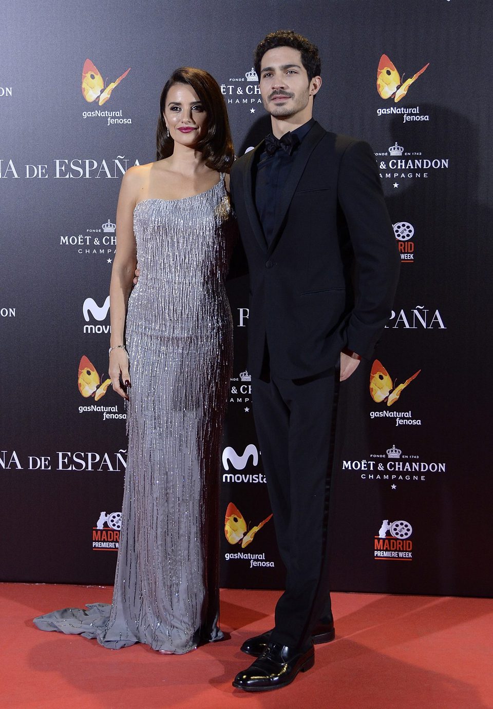 Penélope Cruz y Chino Darín, protagonistas de 'La reina de España