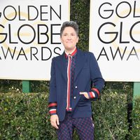 Jill Soloway en la alfombra roja de los Globos de Oro 2017