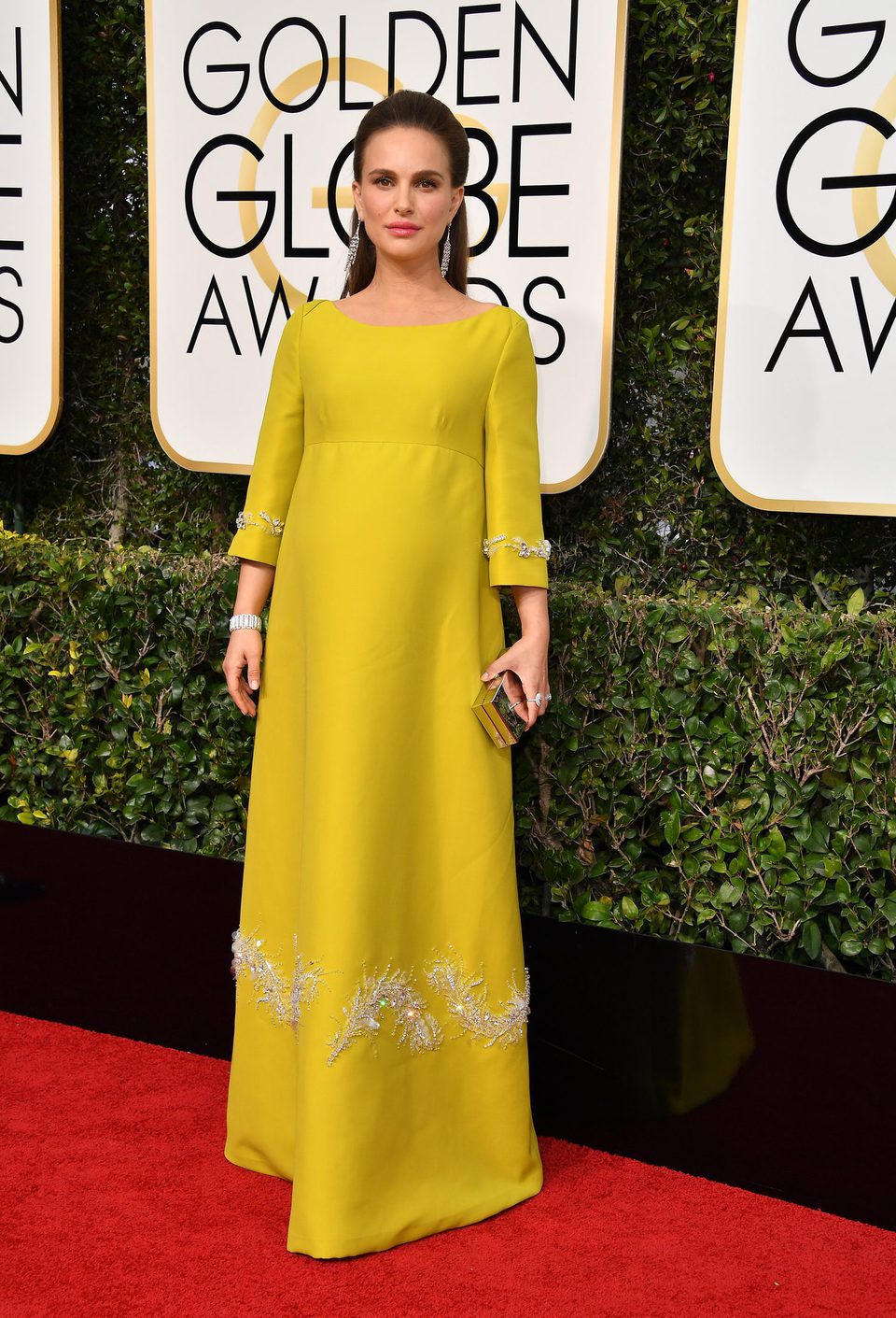 Natalie Portman en la alfombra roja de los Globos de Oro 2017