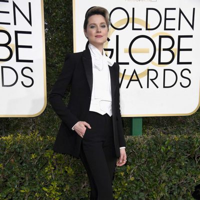 Evan Rachel Wood en la alfombra roja de los Globos de Oro 2017