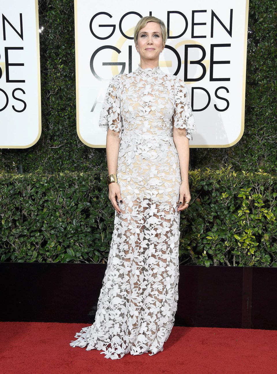 Kristen Wiig en la alfombra roja de los Globos de Oro 2017