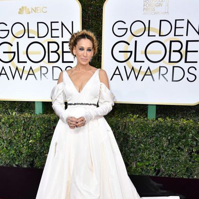 Sarah Jessica Parker en la alfombra roja de los Globos de Oro 2017