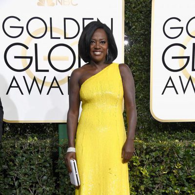 Viola Davis en la alfombra roja de los Globos de Oro 2017