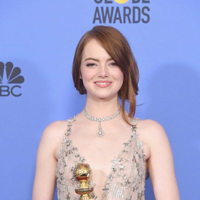 Emma Stone tras la ceremonia de los Globos de Oro 2017