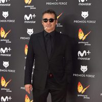 Eduard Fernández en la alfombra roja de los Premios Feroz 2017