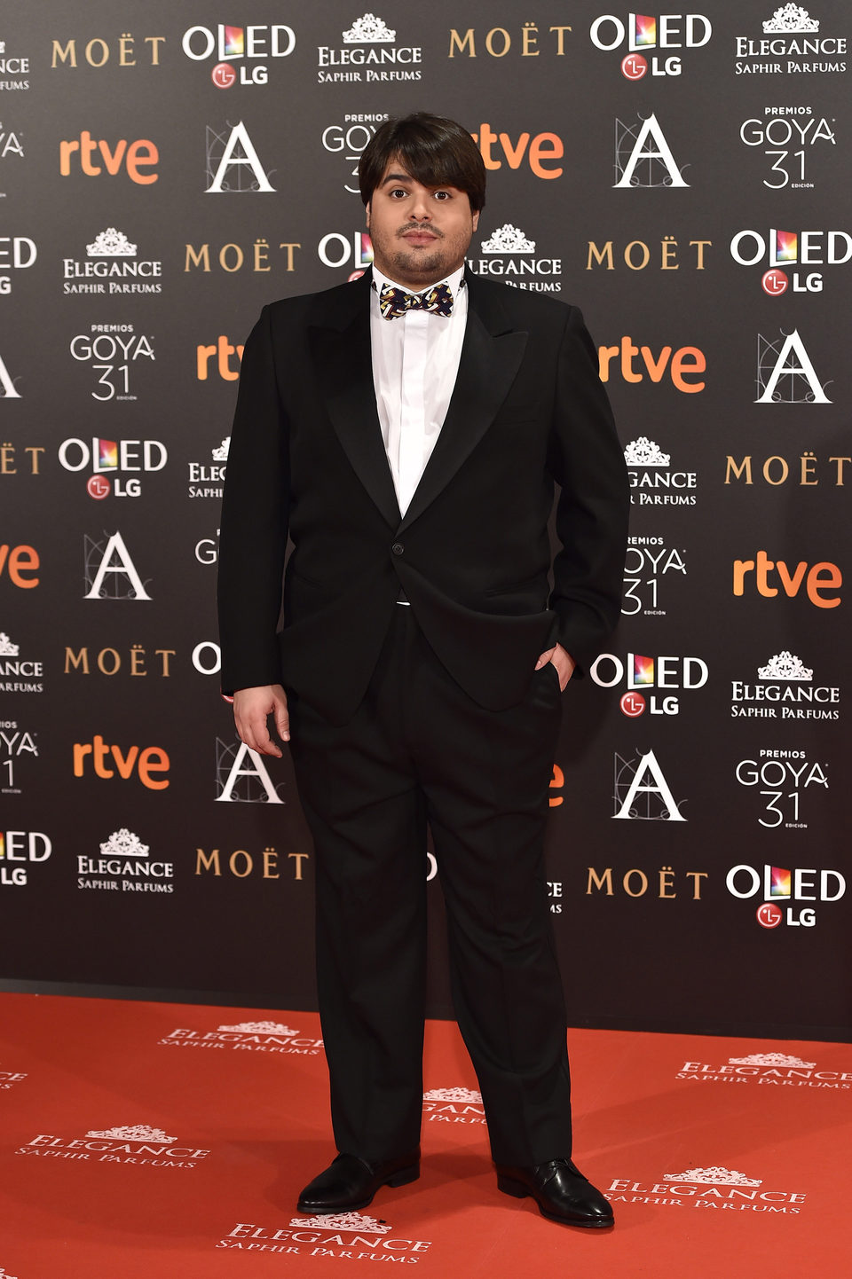 El actor Brays Efe en la alfombra roja de los Goya 2017