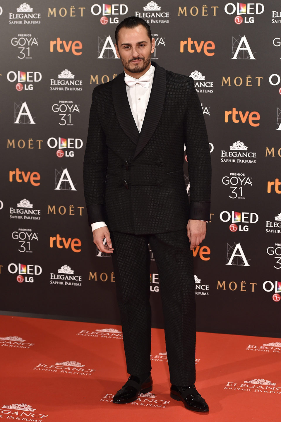 El actor Asier Etxeandia en la alfombra roja de los premios Goya 2017