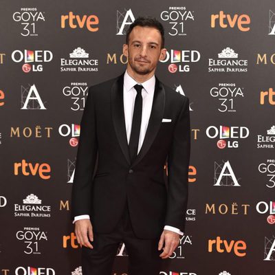 El director Alejandro Amenábar en la alfombra roja de los premios Goya 2017