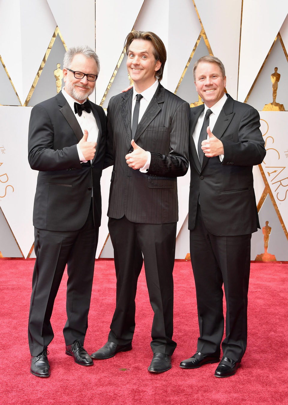 Rich Moore, Byron Howard y Jared Bush en la alfombra roja de los Oscar 2017