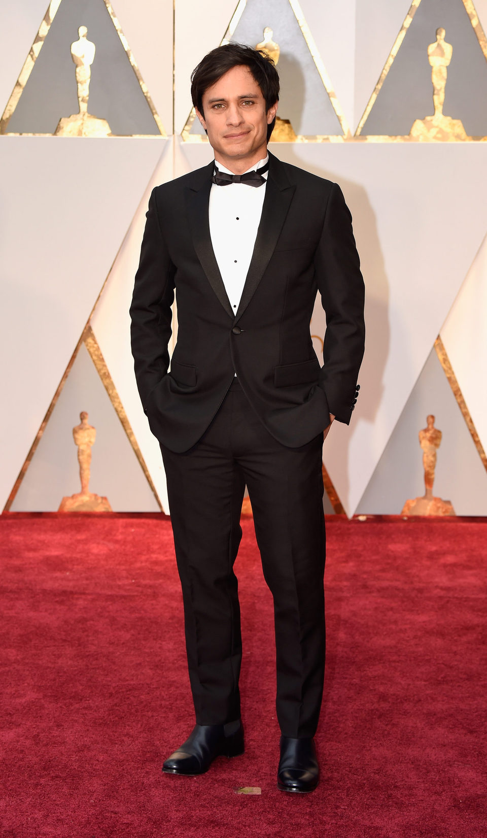 Gael García Bernal en la alfombra roja de los Oscar 2017