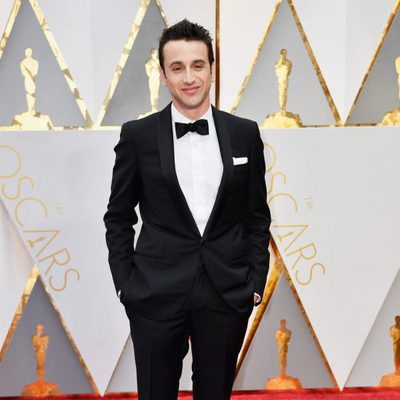 Justin Hurwitz en la alfombra roja de los Oscar 2017