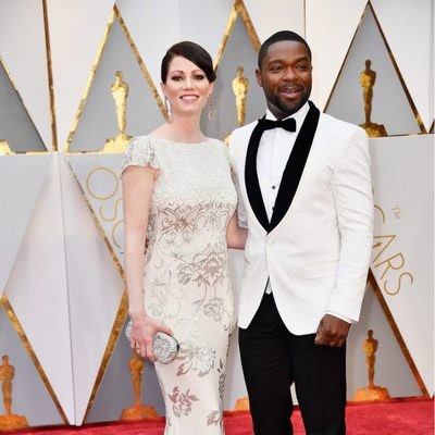 Jessica Oyelowo y David Oyelowo en la alfombra roja de los Premios Oscar 2017