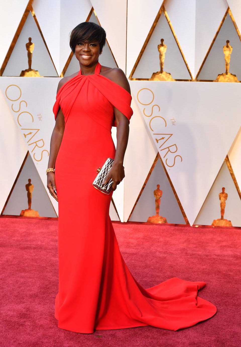 Viola Davis en la alfombra roja de los Premios Oscar 2017