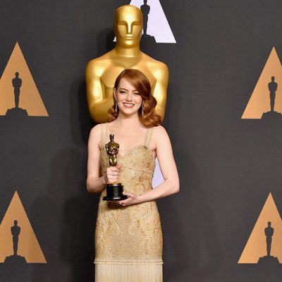 Emma Stone ganadora del Oscar a la Mejor Actriz por 'La La Land'