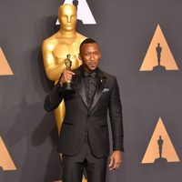 Mahershala Ali, ganador del Oscar a Mejor Actor Secundario por 'Moonlight'