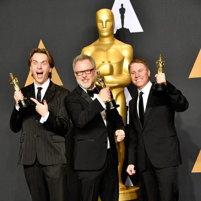 Byron Howard, Rich Moore y Clark Spencer, ganador del Oscar a Mejor Película Animada por 'Zootrópolis'