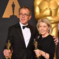 David Wasco y Sandy Reynolds-Wasco, ganadores del Oscar 2017 al Mejor Diseño de Producciónº