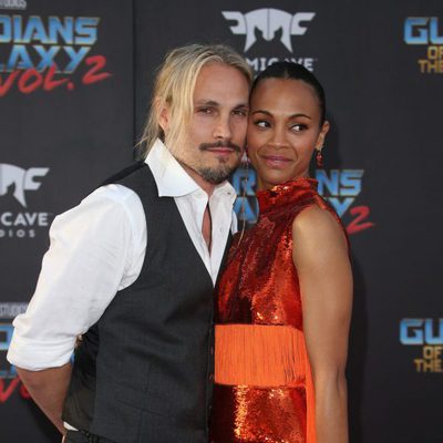 Zoe Saldana y Marco Perego en la premiere mundial de 'Guardianes de la galaxia Vol. 2'