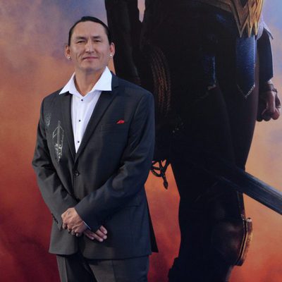 Eugene Brave Rock  en la premiere de 'Wonder Woman'