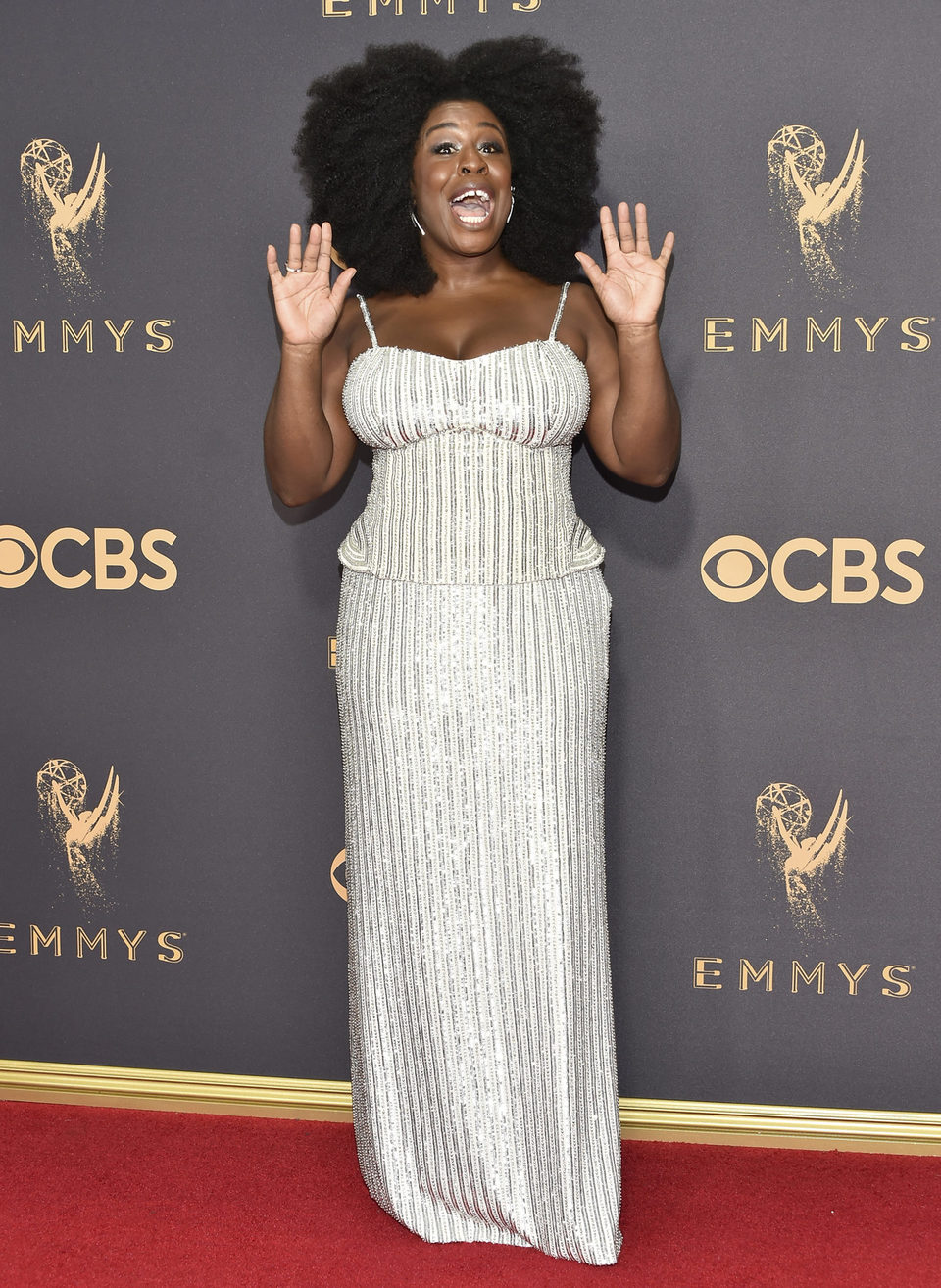 Uzo Aduba en la alfombra roja de los Emmy 2017