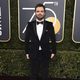 Sebastian Stan en la alfombra roja de los Globos de oro 2018