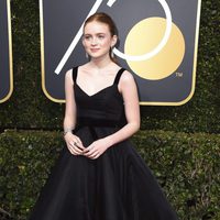 Sadie Sink en la alfombra roja de los Globos de Oro 2018