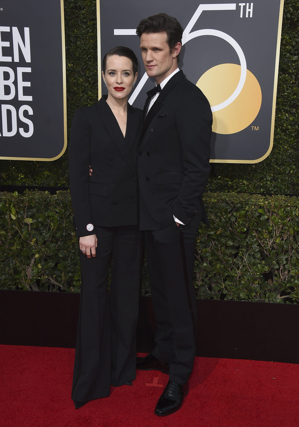 Claire Foy y Matt Smith en la alfombra roja de los Globos de Oro 2018