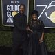 Denzel Washington y su mujer en la alfombra roja de los Globos de Oro 2018