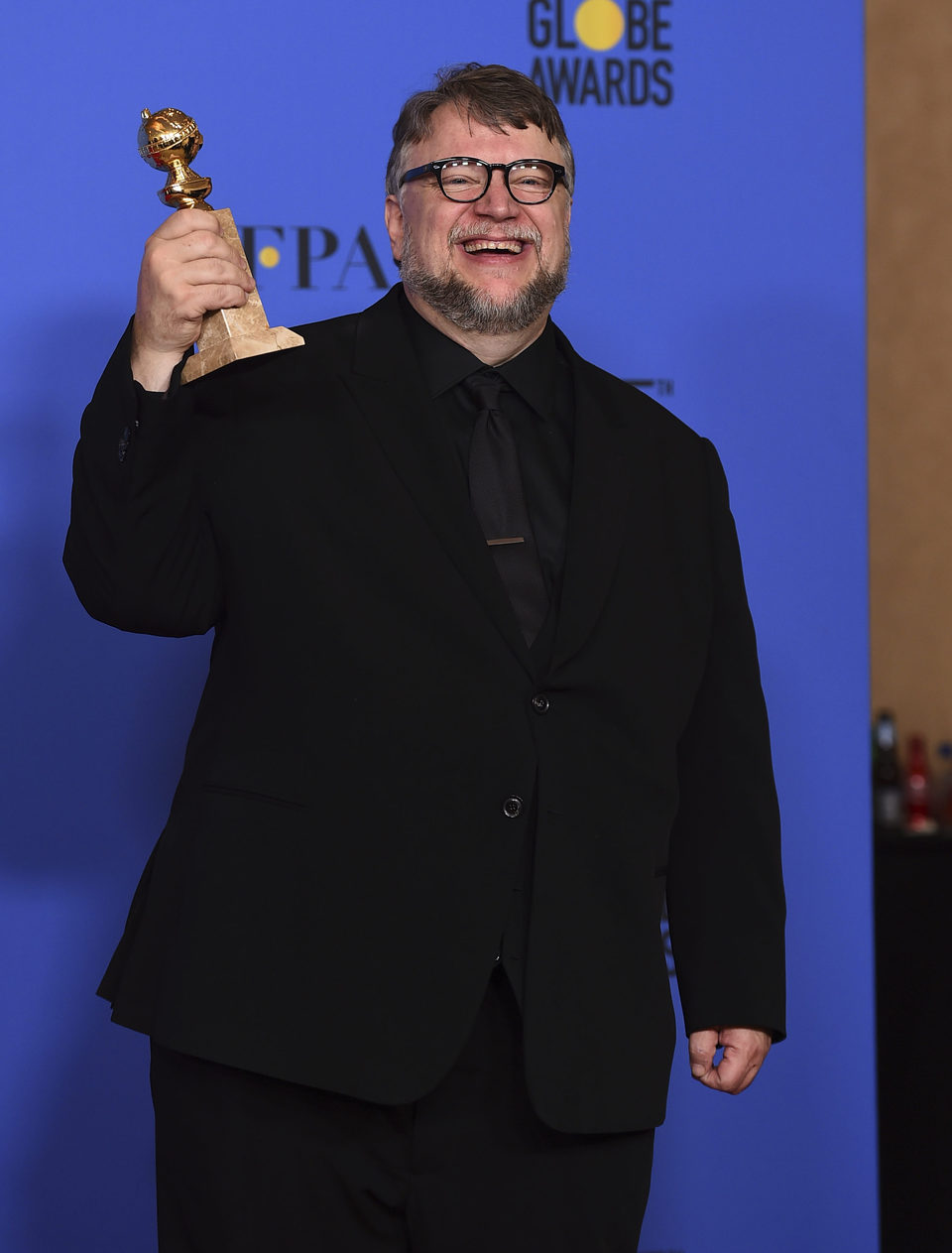 Guillermo del Toro ganador del Globo de Oro a mejor director 