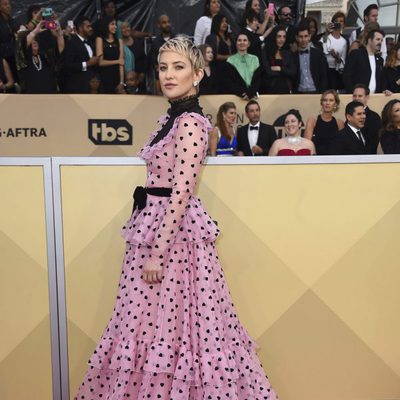 Kate Hudson hace presencia en los Premios del Sindicato de Actores de 2018