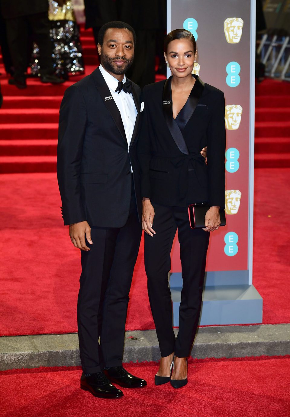 Chiwetel Ejiofor en la alfombra roja de los BAFTA 2018