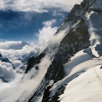 Kilian Jornet: Path to Everest