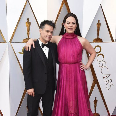 Sebastián Lelio y Daniela Vega en la alfombra roja de los Oscar