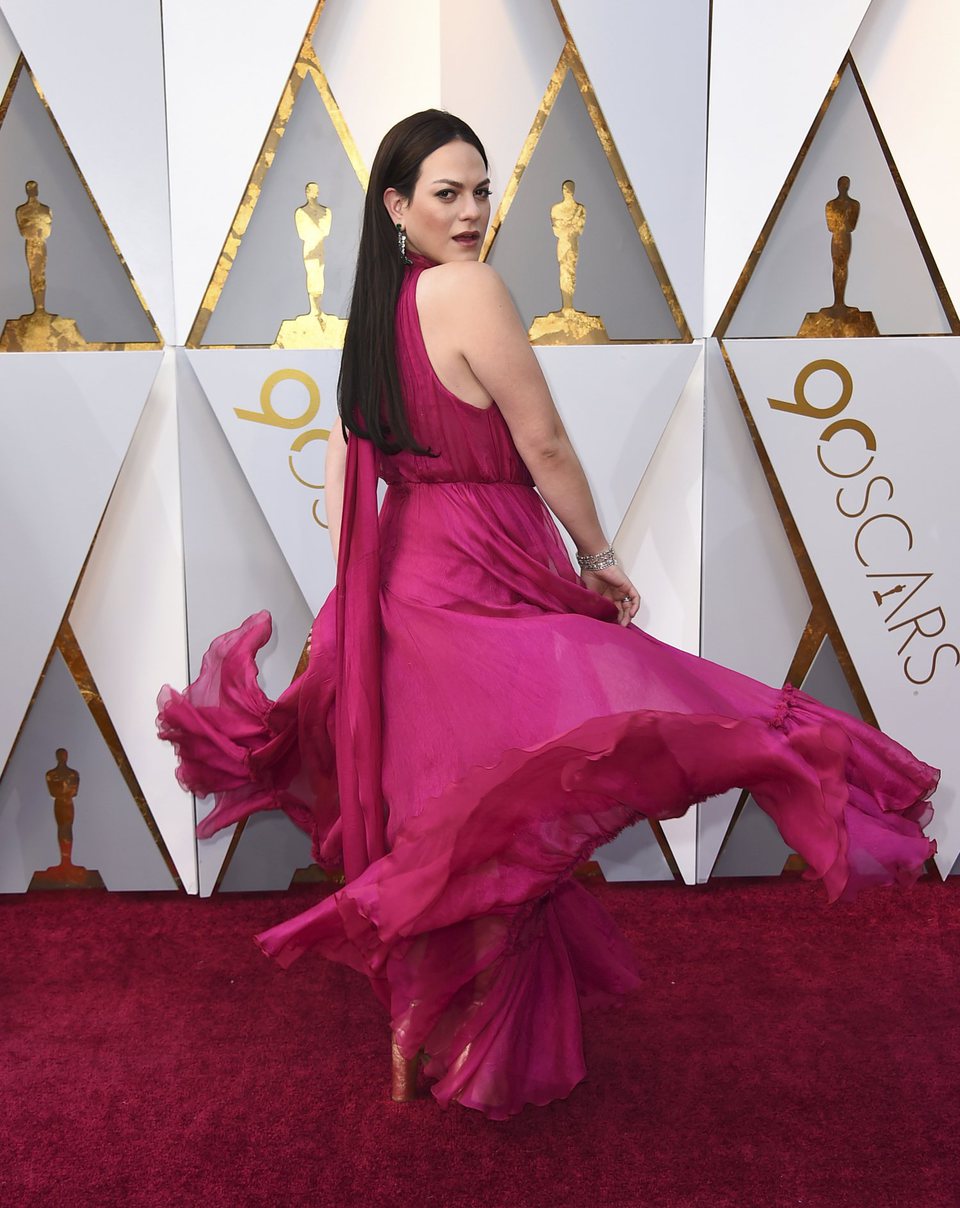 Daniela Vega en la alfombra roja de los Oscar 2018