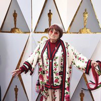 Agnes Varda en la alfombra roja de los Oscars 2018