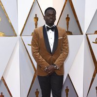 Daniel Kaluuya en la alfombra roja de los Oscar 2018