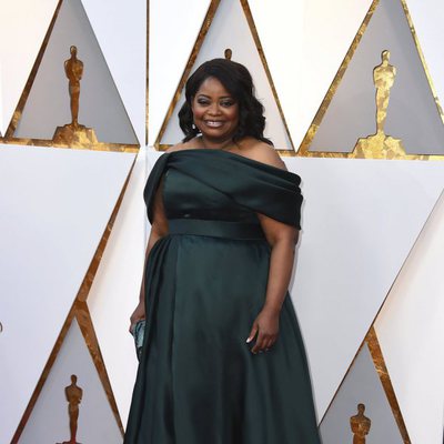 Octavia Spencer en la alfombra roja de los Oscar 2018