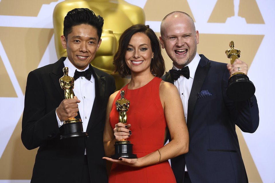 Kazuhiro Tsuji, Lucy Sibbick y David Malinowski, ganadores del Oscar a Mejor maquillaje y peluquería por 'El instante más oscuro'