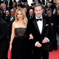 Kelly Preston y John Travolta asisten a la premiere de 'Han Solo: Una historia de Star Wars' durante el Festival de Cannes