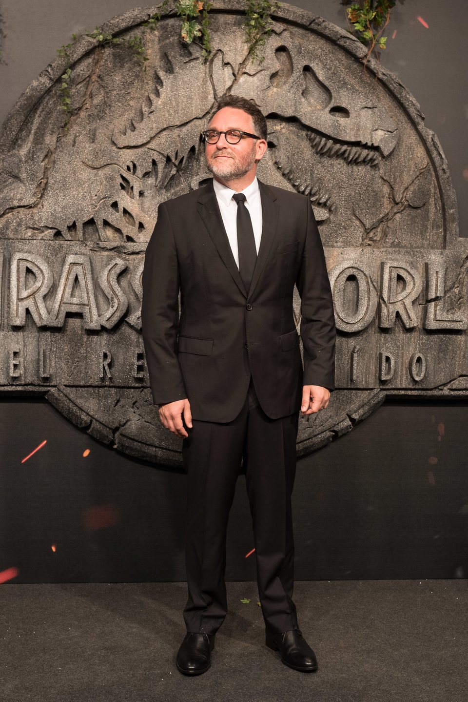 Colin Trevorrow en la premiere mundial de 'Jurassic World: El reino caído' en Madrid