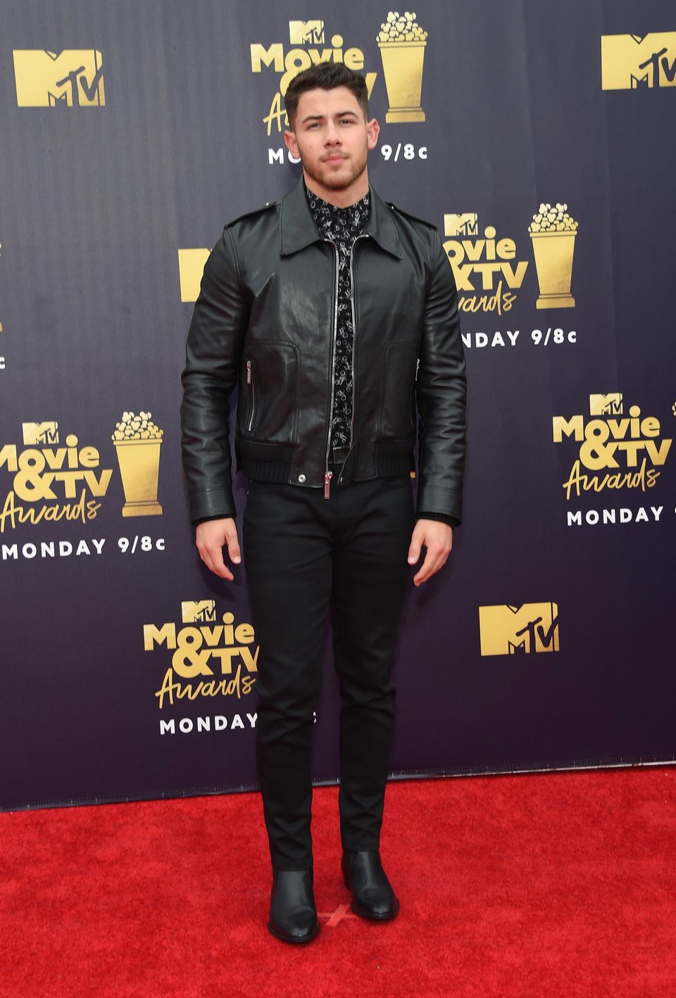 Nick Jonas en la alfombra roja de los MTV Movie & TV Awards 2018