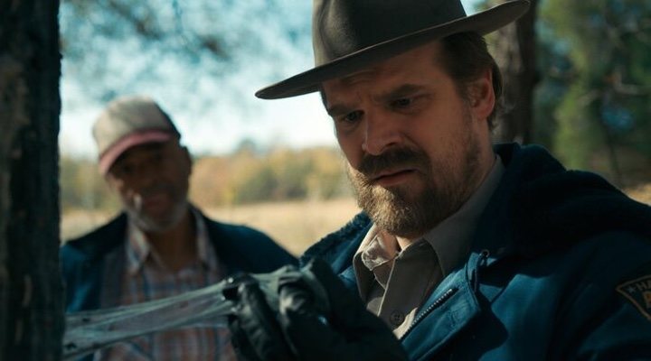 Jim Hopper (David Harbour) will return for season four of 'Stranger Things'