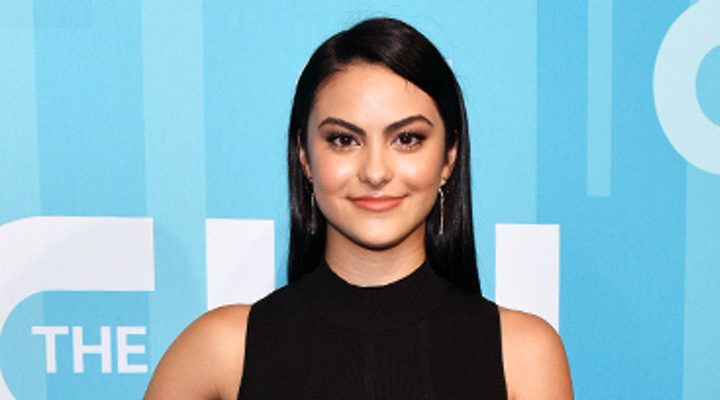  Camila Mendes