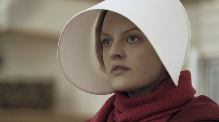  Elisabeth Moss