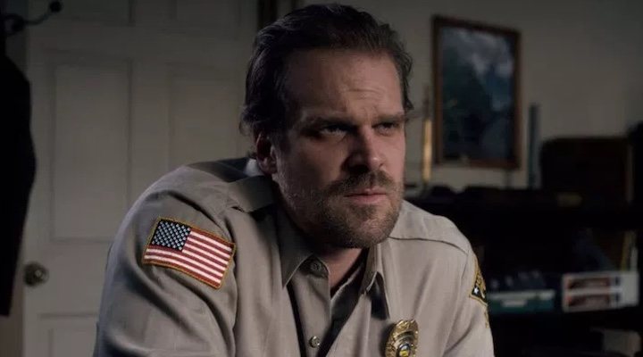 David Harbour ('Stranger Things') Keeps his Promise and Officiates Fan's Wedding