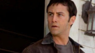 Primer tráiler completo de 'Looper', con Joseph Gordon-Levitt y Bruce Willis