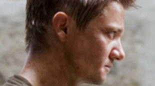 Jeremy Renner se enfrenta a Edward Norton en la nueva imagen de 'El legado de Bourne'