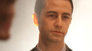 Joseph Gordon-Levitt y Emily Blunt se dejan ver en nuevas imágenes de 'Looper'